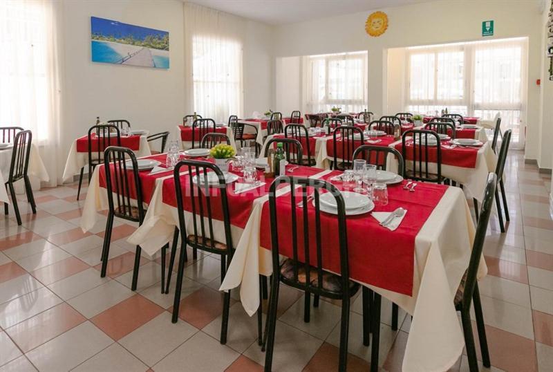 Oasi Del Mare Otel Rimini Dış mekan fotoğraf